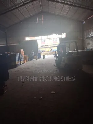 Warehouse to Let