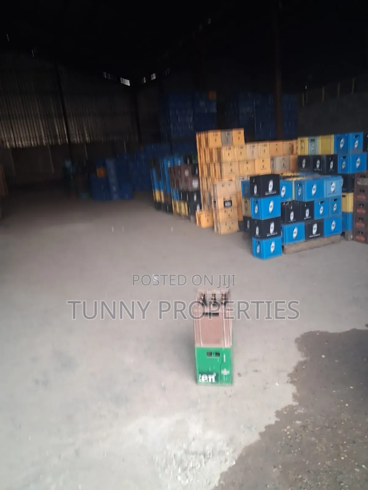 Warehouse to Let