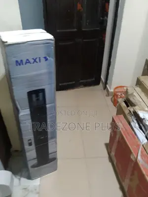 Maxi Tower Fan Model – 40-Inch Cooling System