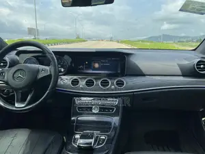 Mercedes-Benz E300 2017 Gray
