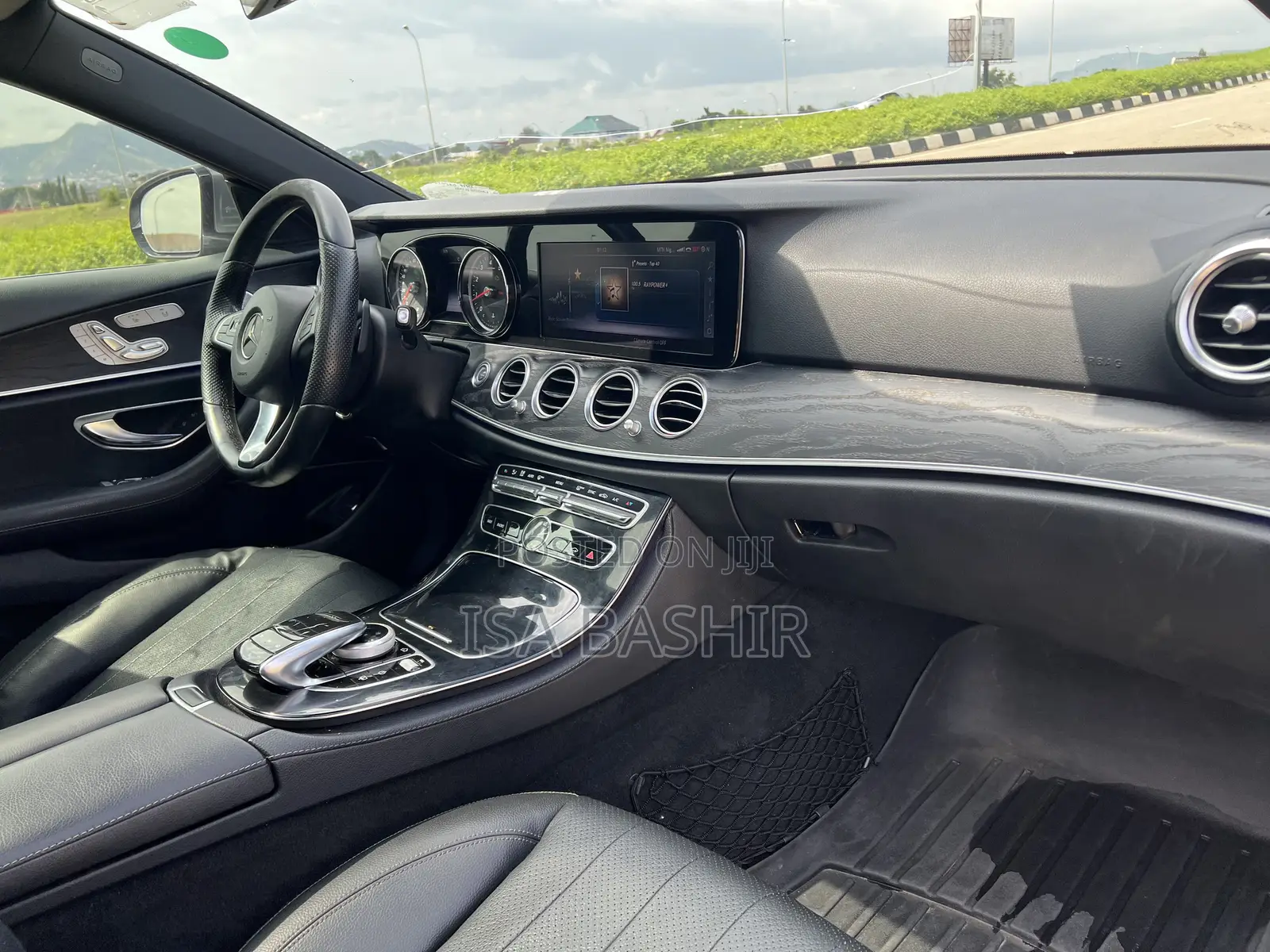 Mercedes-Benz E300 2017 Gray