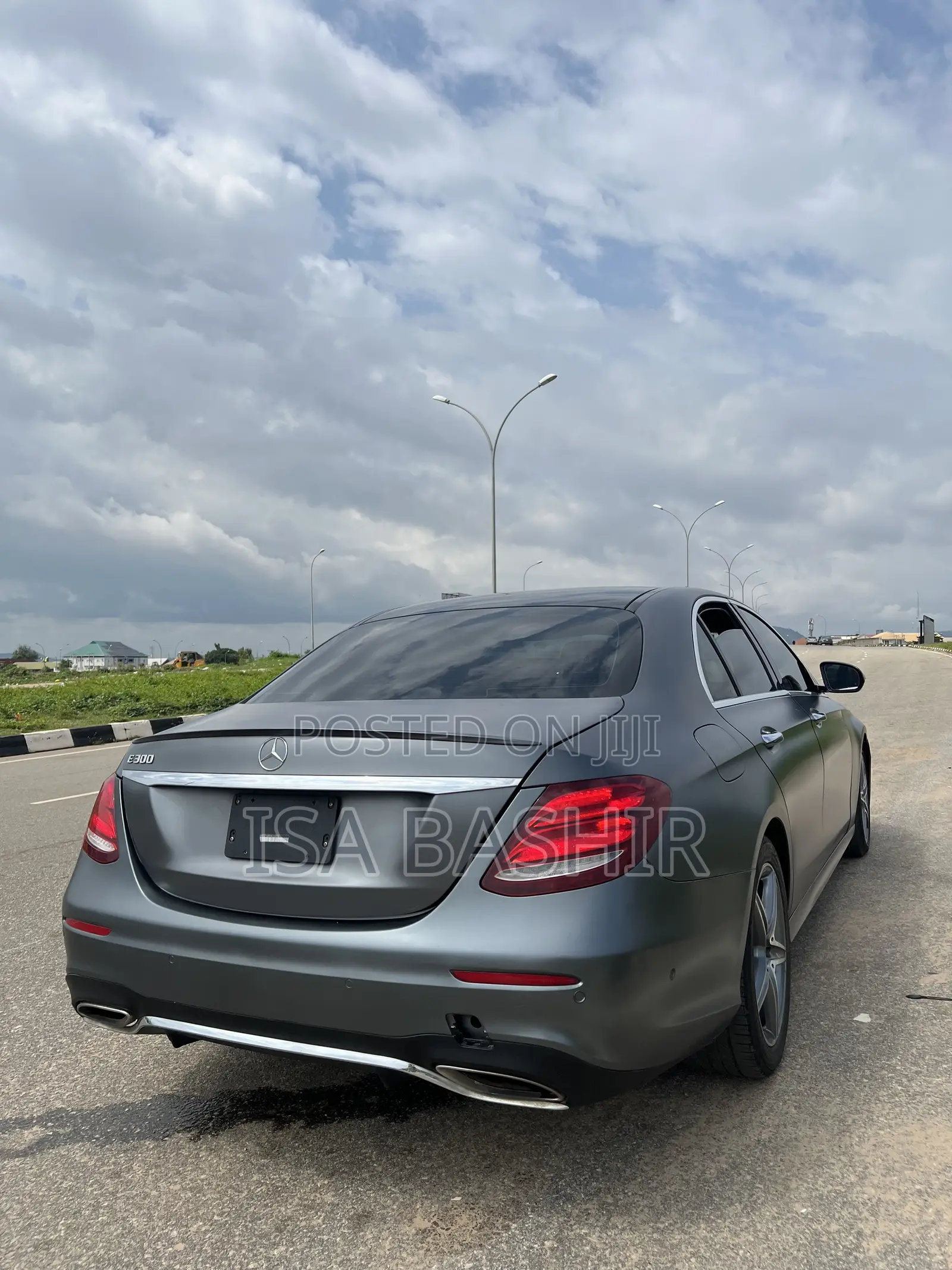 Mercedes-Benz E300 2017 Gray