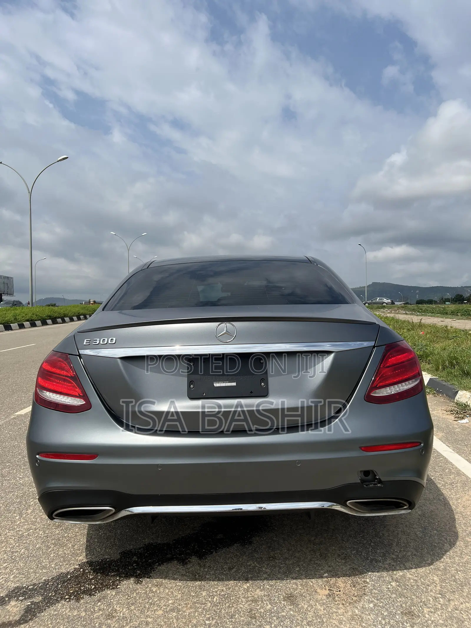 Mercedes-Benz E300 2017 Gray