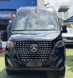 Mercedes-Benz eSprinter 2024 Black