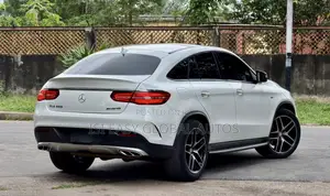 Mercedes-Benz GLE-Class 2016 White