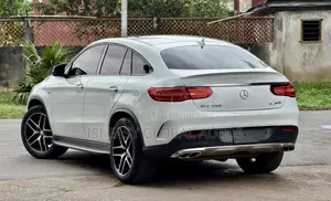 Mercedes-Benz GLE-Class 2016 White