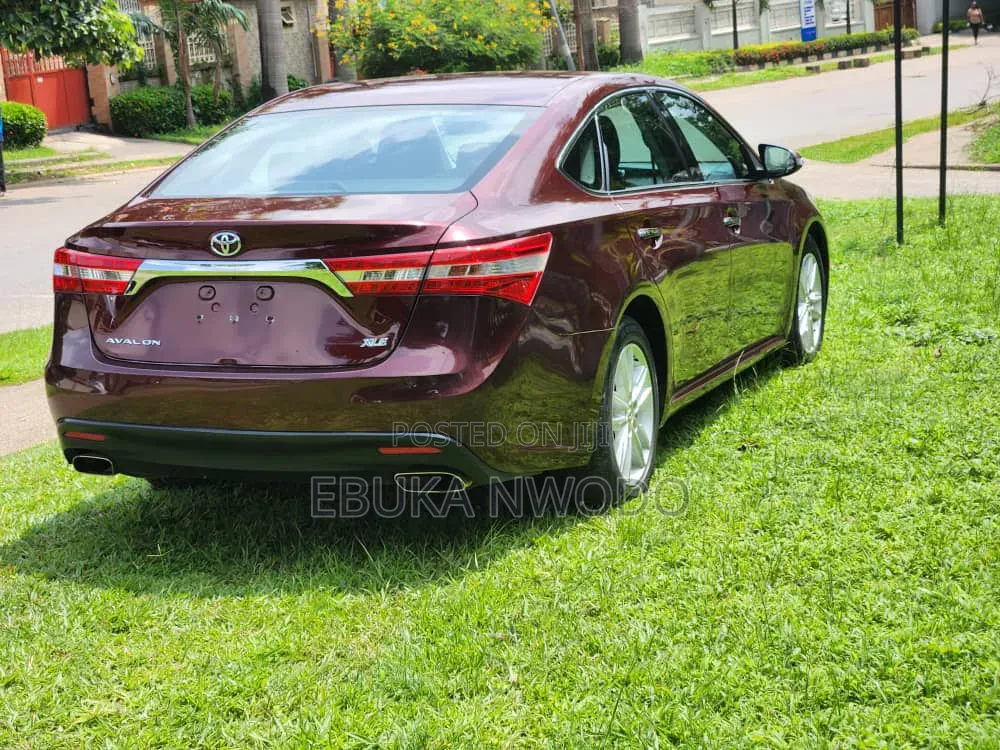 Toyota Avalon 2015 Red