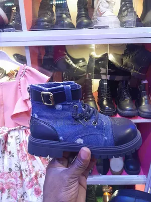 Trendy Ripped Denim Ankle Boots With Chunky Lug Sole