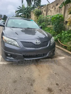 Toyota Camry 2010 Gray