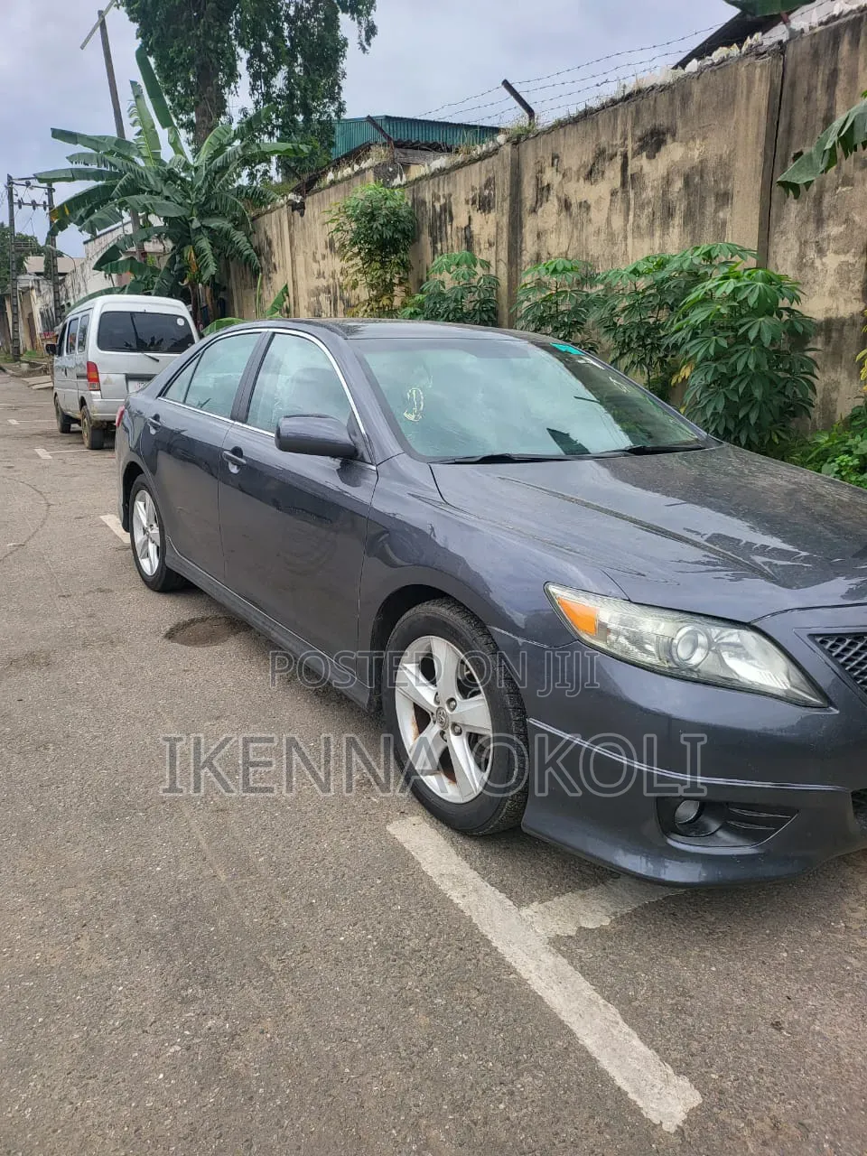 Toyota Camry 2010 Gray