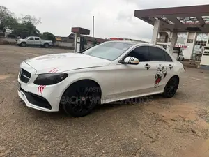 Mercedes-Benz C300 2015 White