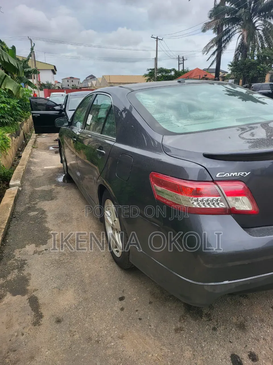 Toyota Camry 2010 Gray