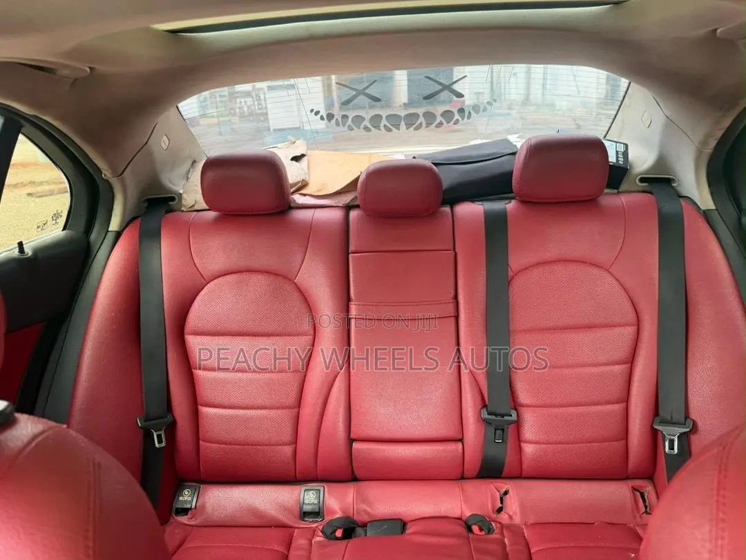 Mercedes-Benz C300 2015 White