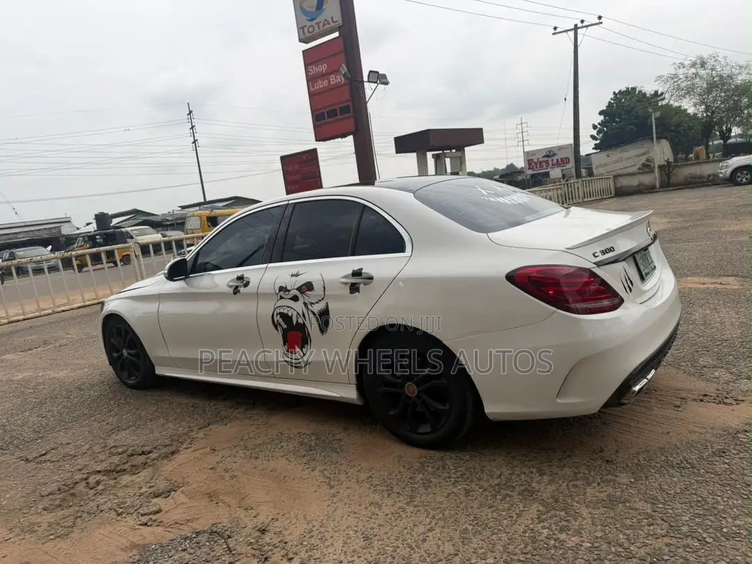 Mercedes-Benz C300 2015 White