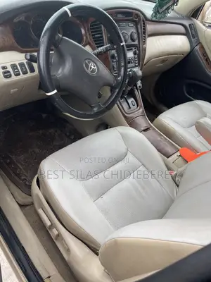 Toyota Highlander 2004 Gold