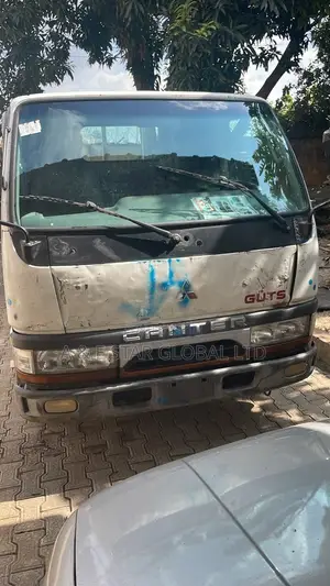 Mitsubishi Canter