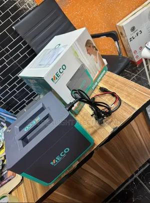 MECO 1kWh Pro Portable Solar Generator With a 500W Power Output.