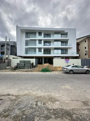 2bdrm Apartment in Lekki Phase 1 for sale