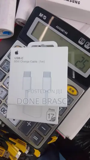 Extremely iPhone 17 Pro Max Fast Charger