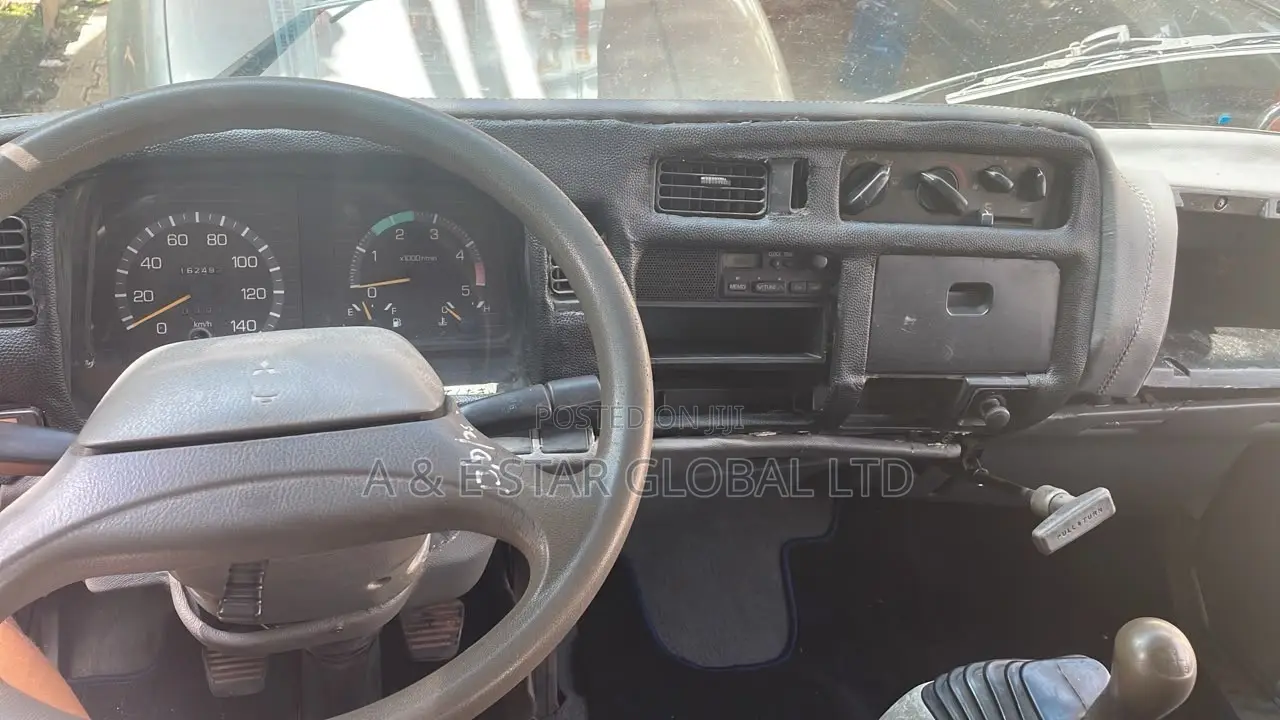 Mitsubishi Canter