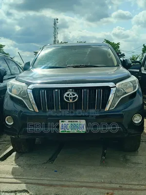 Toyota Land Cruiser Prado 2016 Black