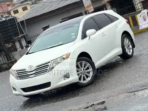 Toyota Venza Limited 2010 White
