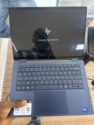 Laptop HP OmniBook X Flip 14" 16GB Intel Core Ultra 5 SSD 512GB
