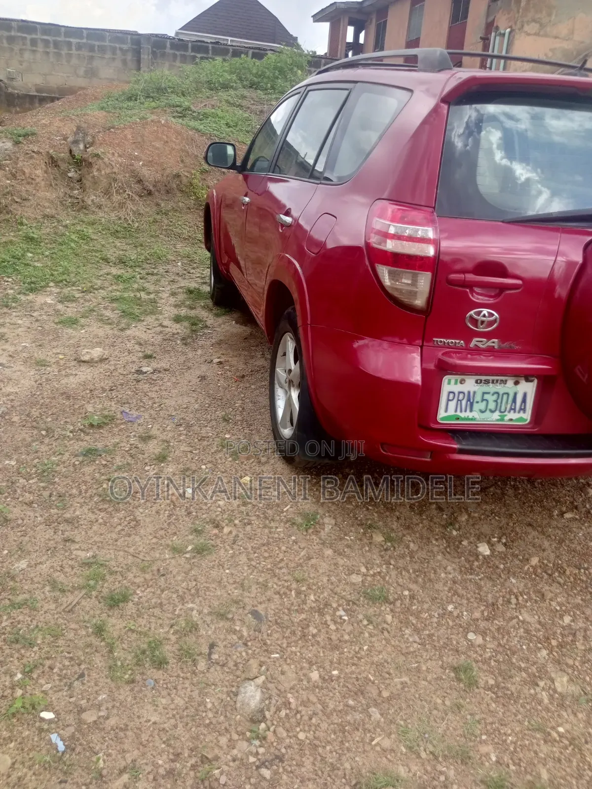 Toyota RAV4 2010 Orange