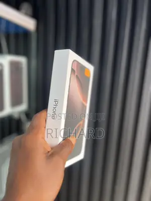 New Apple iPhone 16 Pro Max 256 GB Gold