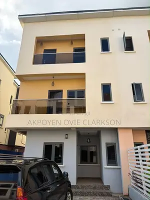 3bdrm Townhouse / Terrace in Katampe (Main) for rent