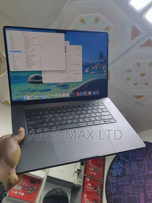 Laptop Apple MacBook Pro 2023 M3 Pro 36GB Apple M3 Pro SSD 1T