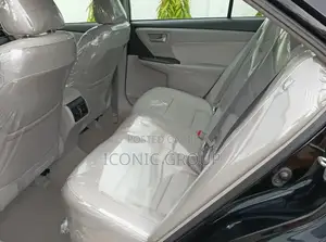 Toyota Camry XLE 4dr Sedan (3.5L 6cyl 6A) 2015 Matt Black