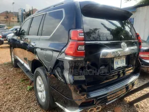 Toyota Land Cruiser Prado 2014 Black