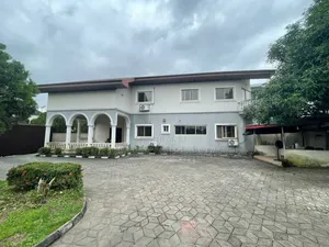 5bdrm Duplex in Port-Harcourt for sale