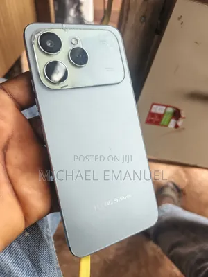 Tecno Spark 40 128 GB Gray