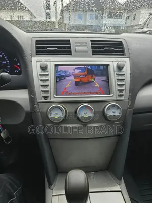 Toyota Camry XLE 4dr Sedan (2.5L 4cyl 6AM) 2010 Blue