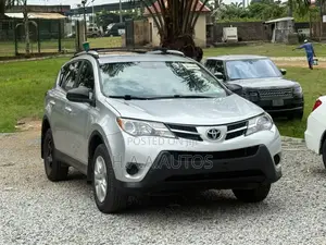 Toyota RAV4 LE 4dr SUV AWD (2.5L 4cyl 6A) 2015 Silver