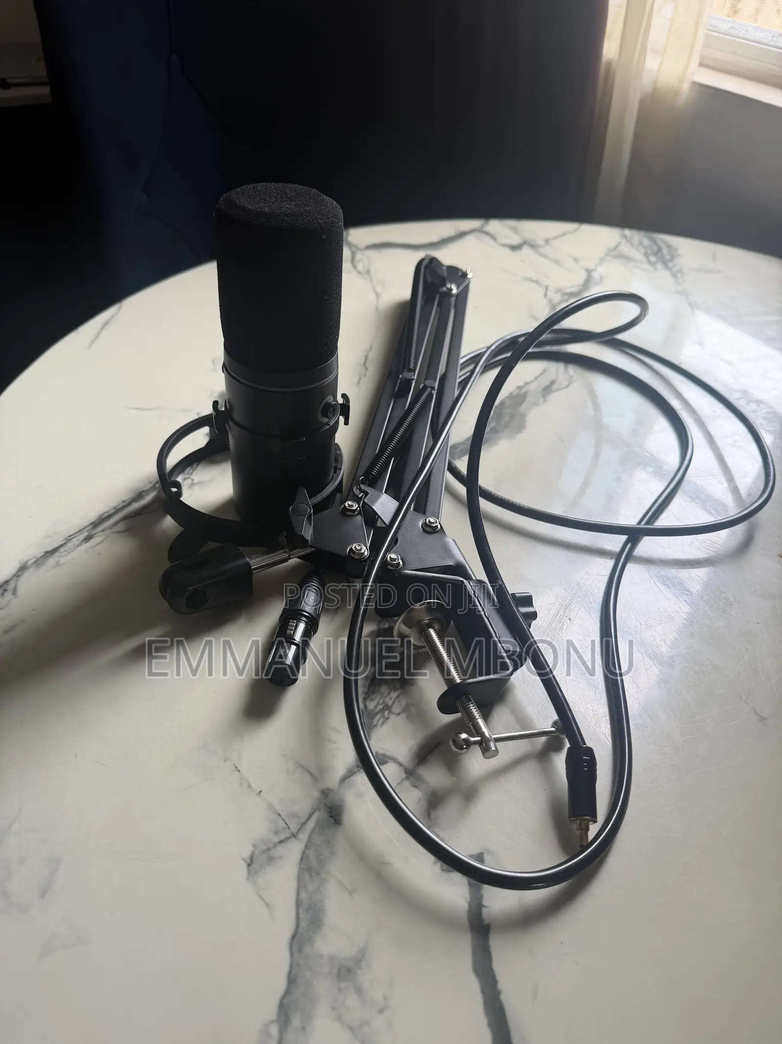 Microphone