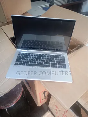 Laptop HP EliteBook 830 G8 16GB Intel Core i7 SSD 512GB