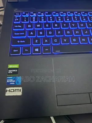 Laptop Hasee 4GB Nvidia HDD+SSD 256GB