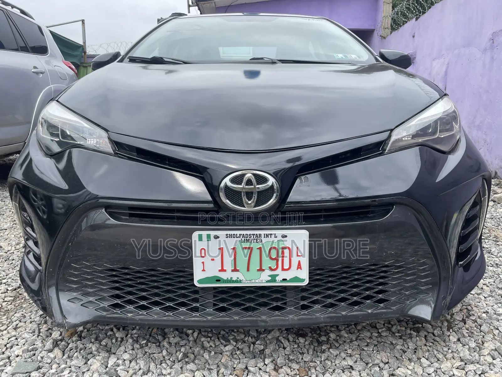 Toyota Corolla 2017 Gray