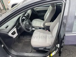 Toyota Corolla 2017 Gray