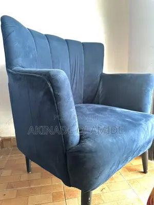 2 Executive Single Couch