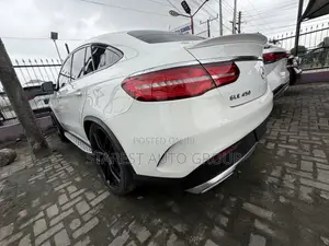 Mercedes-Benz GLE-Class 2016 White