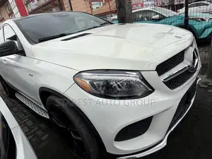 Mercedes-Benz GLE-Class 2016 White