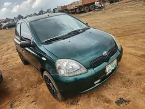 Toyota Yaris 2007 Green