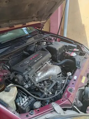 Toyota Camry 2005 Red