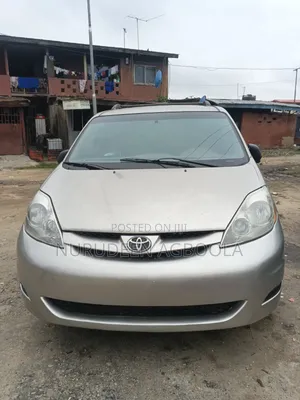 Toyota Sienna 2006 Silver