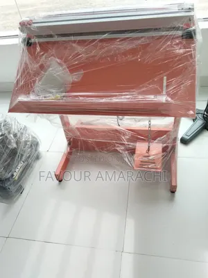 Pedal Sealing Machine