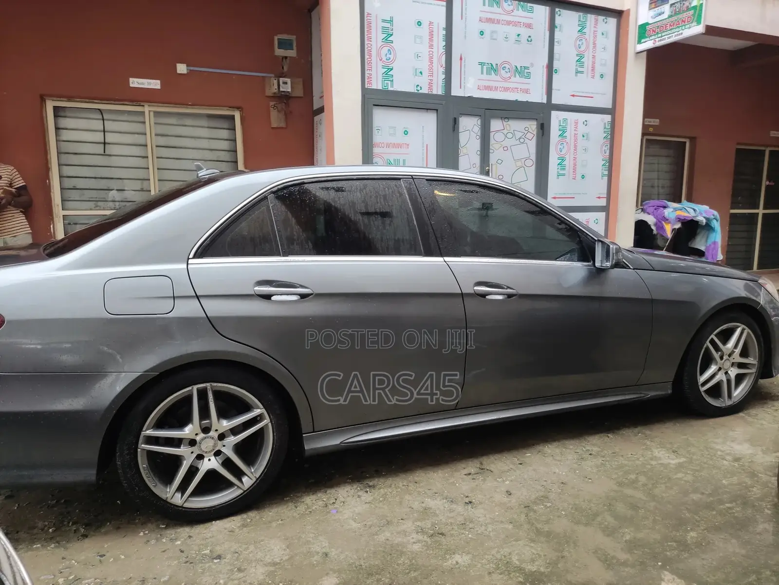 Mercedes-Benz E350 2016 Gray